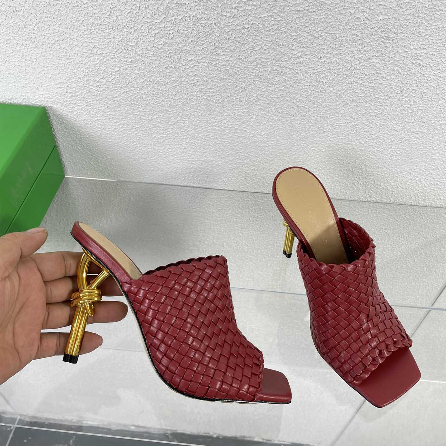 Bottega Veneta Knot Mule - EUR FASHION