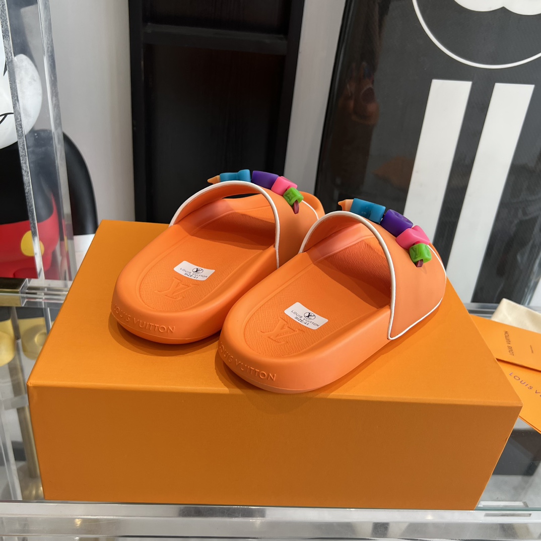 Louis Vuitton Pool Pillow Flat Comfort Mule Sandals - EUR FASHION