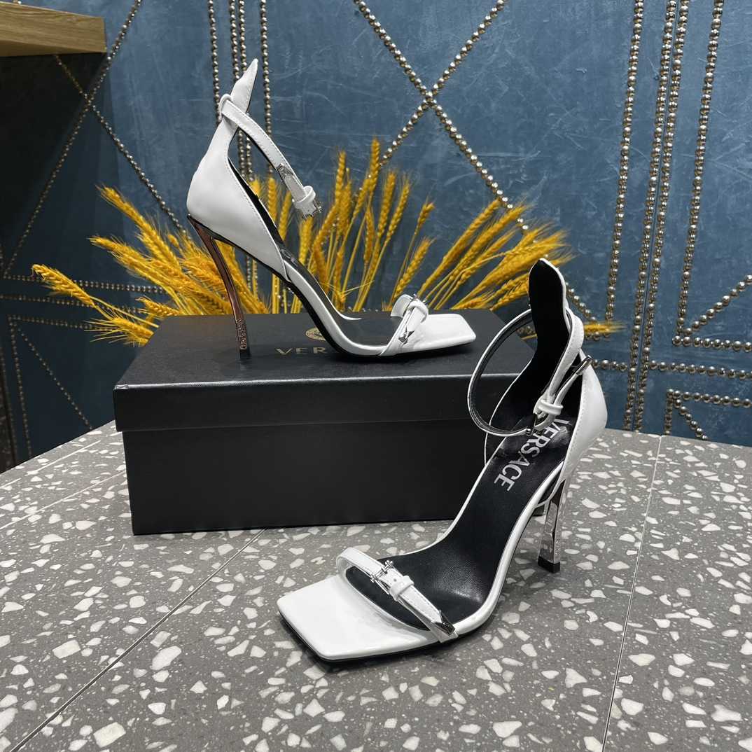 Versace Pin-Point Sandals - EUR FASHION