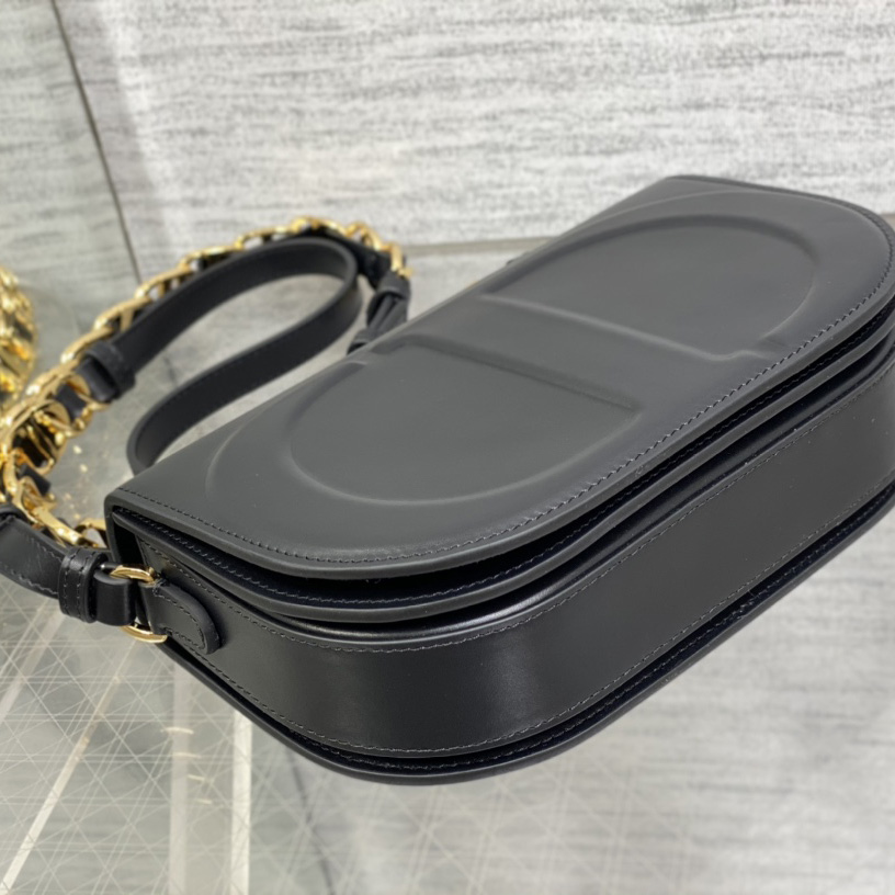 Dior CD Signature Bag With Strap - EUR FASHION
