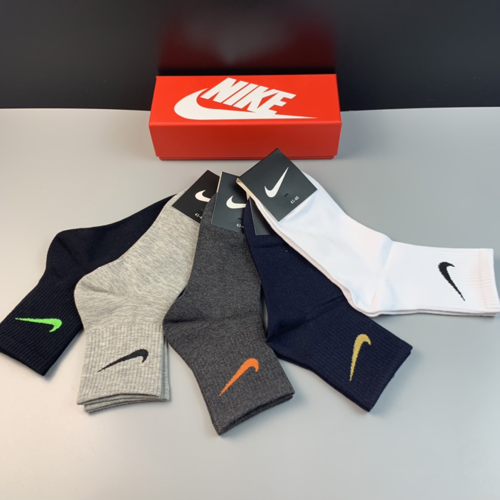 Nike Socks /Box - EUR FASHION