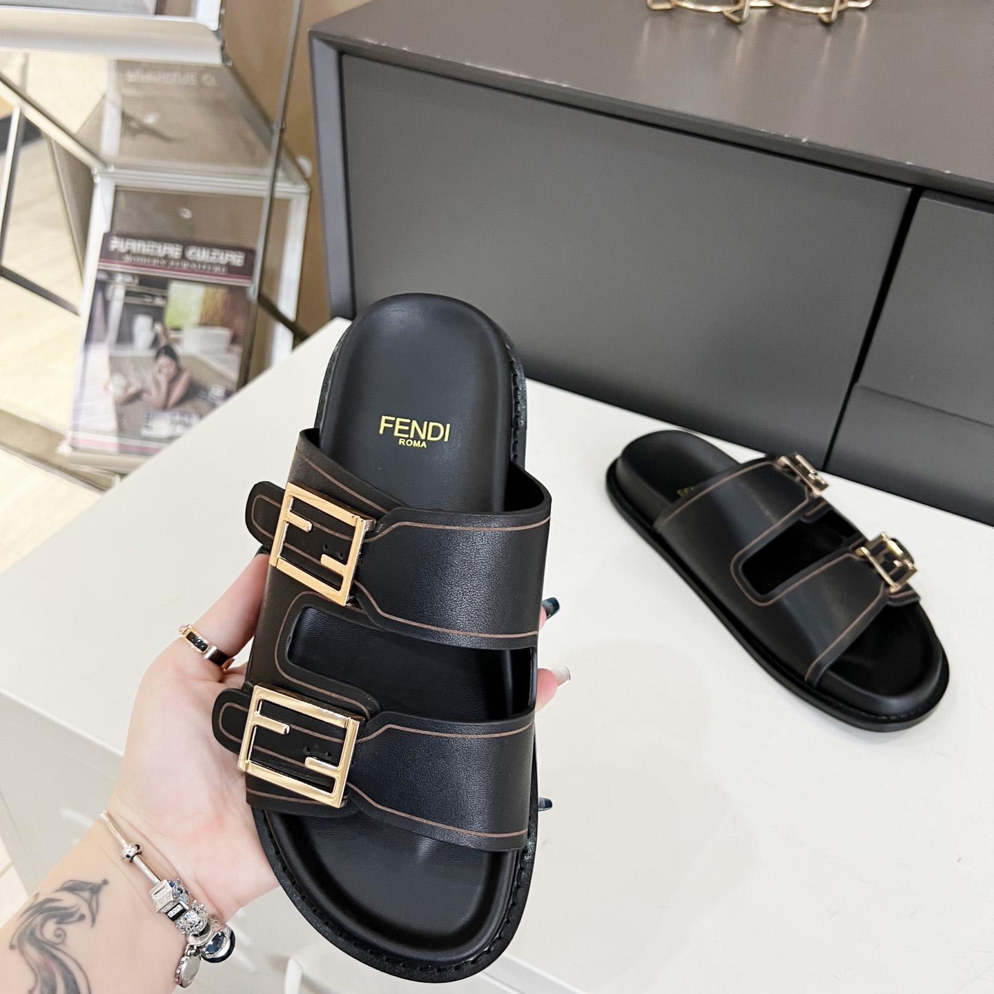 Fendi Feel Black Leather Slides - EUR FASHION