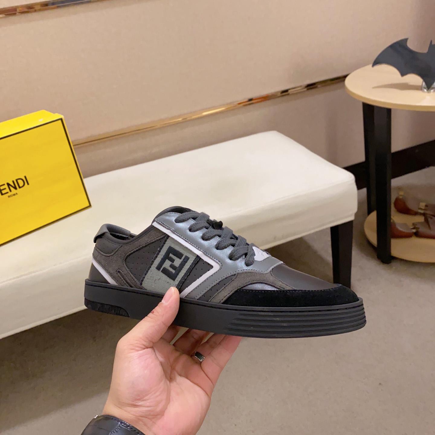 Fendi Step Black Leather Low-tops Sneakers - EUR FASHION