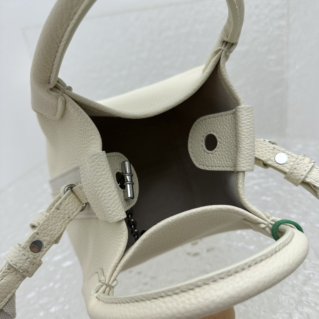 Loro Piana Micro Bale Bag  (14cm*14cm*18cm) - EUR FASHION