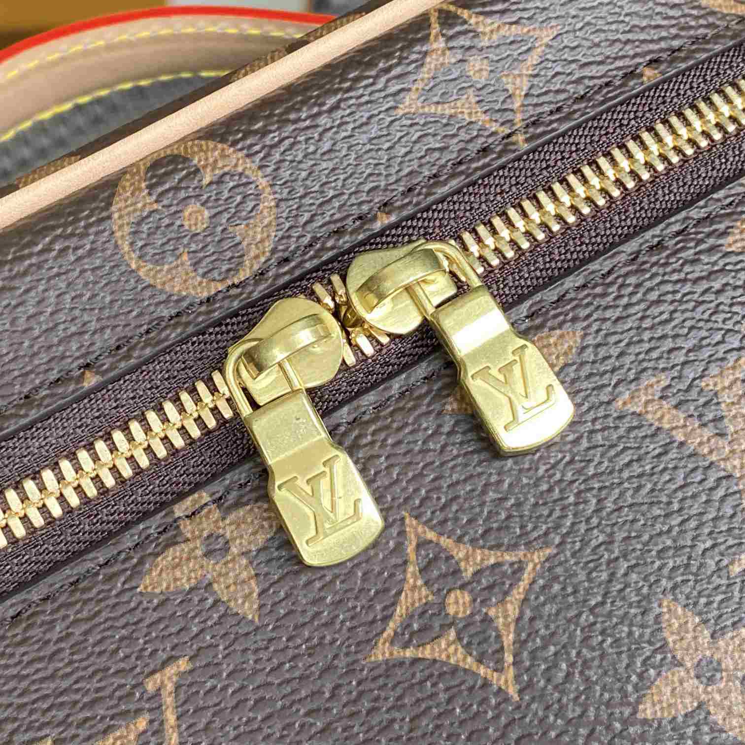 Louis Vuitton Nice Mini Toiletry Pouch  M44495 - EUR FASHION