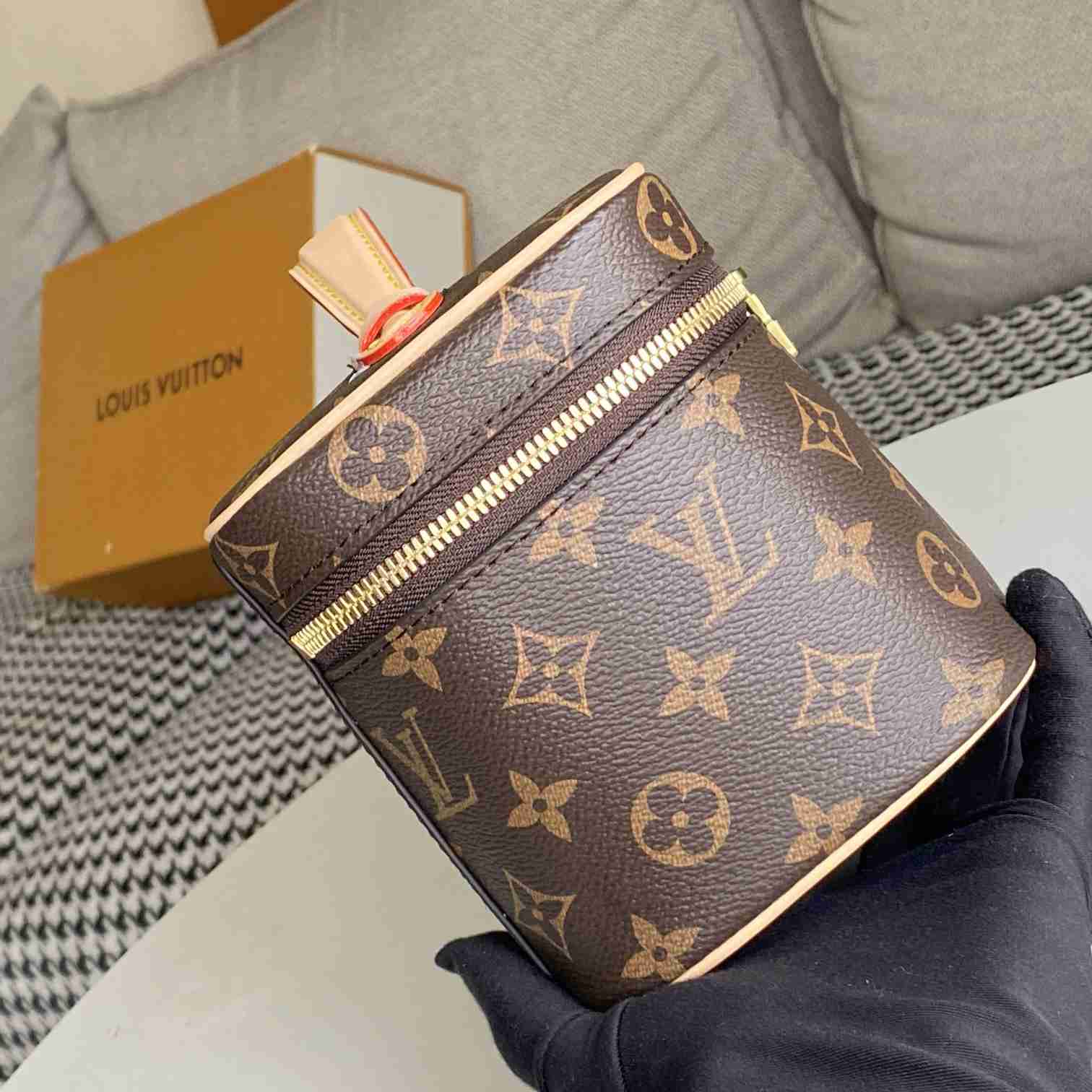 Louis Vuitton Nice Mini Toiletry Pouch  M44495 - EUR FASHION