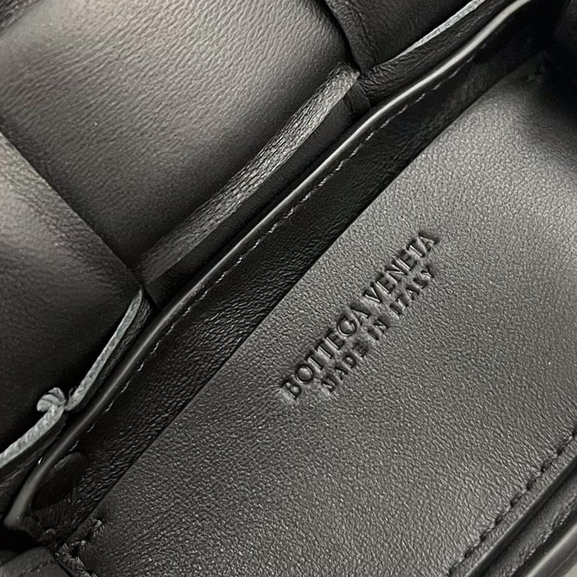 Bottega Veneta Padded Cassette Bag(12*8*4cm) - EUR FASHION