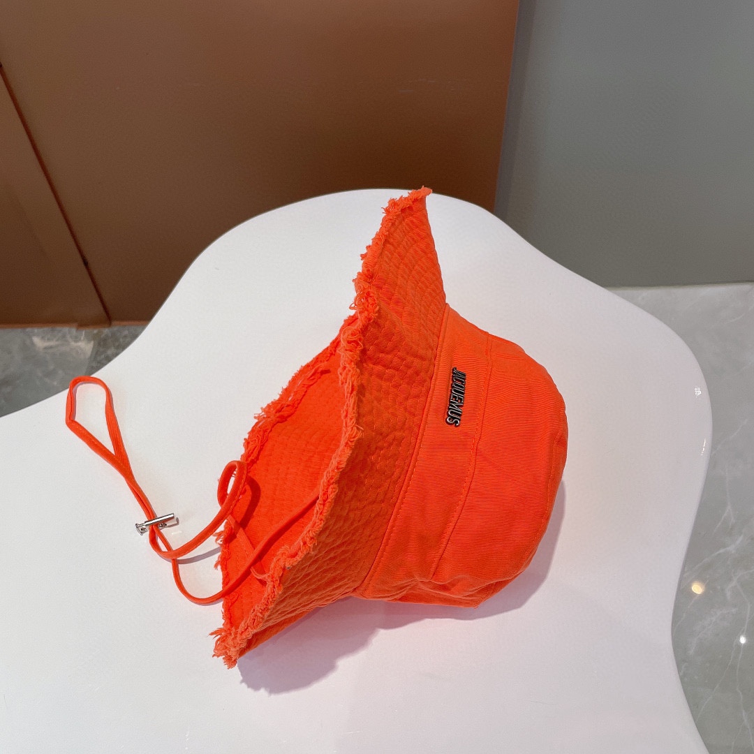 Jacquemus Le Bob Bucket Hat - EUR FASHION
