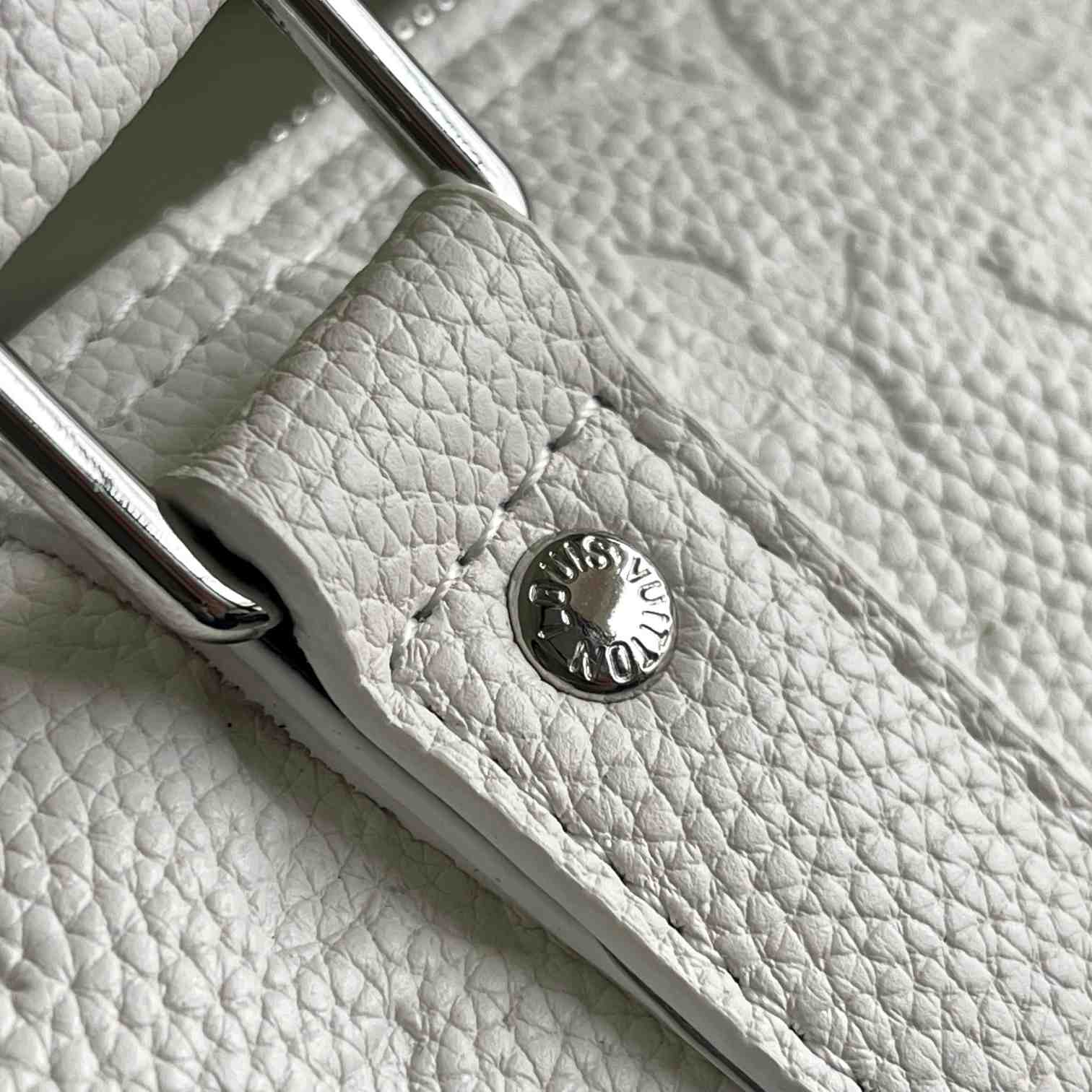 Louis Vuitton LV x YK Bandoulière Keepall 50    M21678 - EUR FASHION