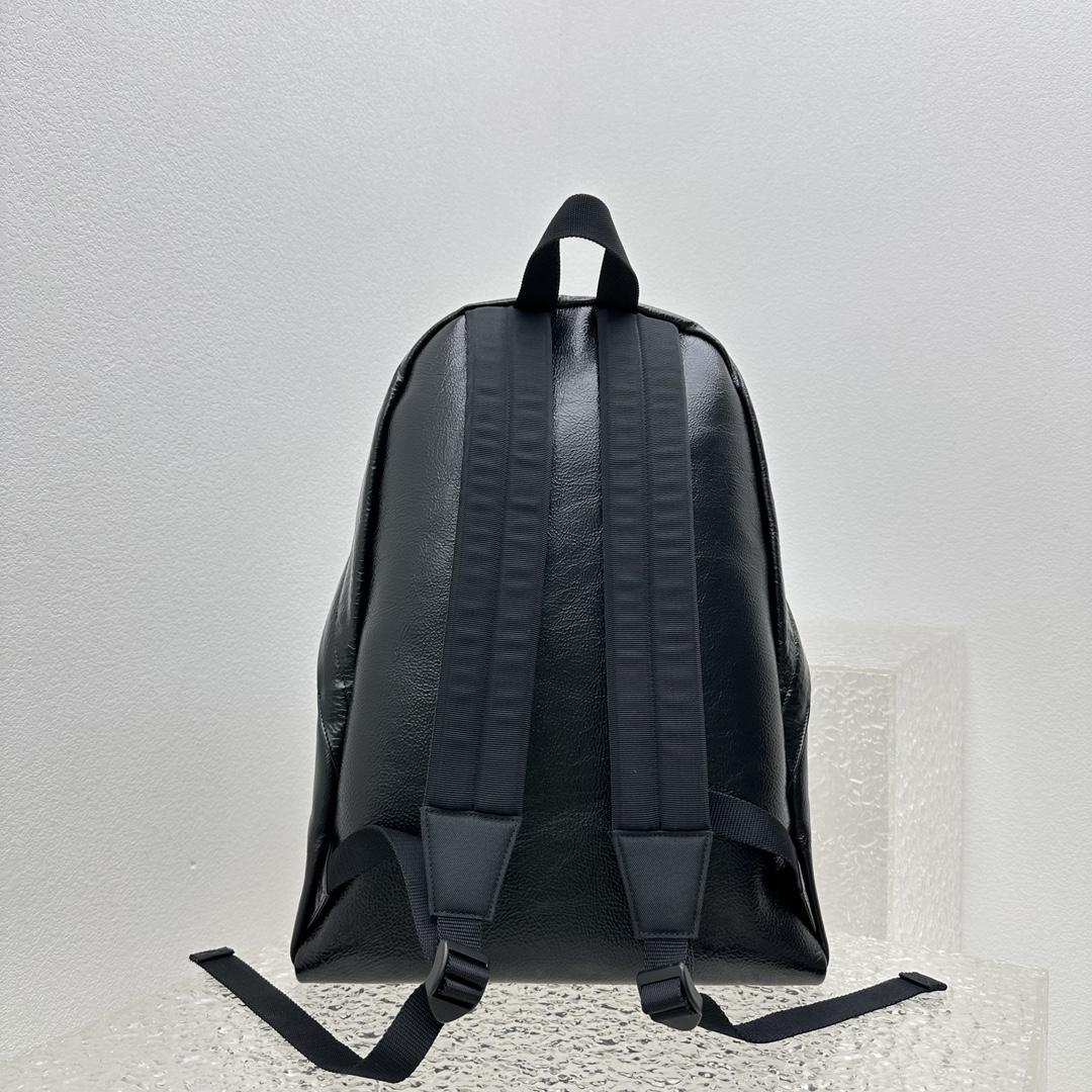 Balenciaga Explorer Backpack In Black (34.8x47x19.8cm) - EUR FASHION