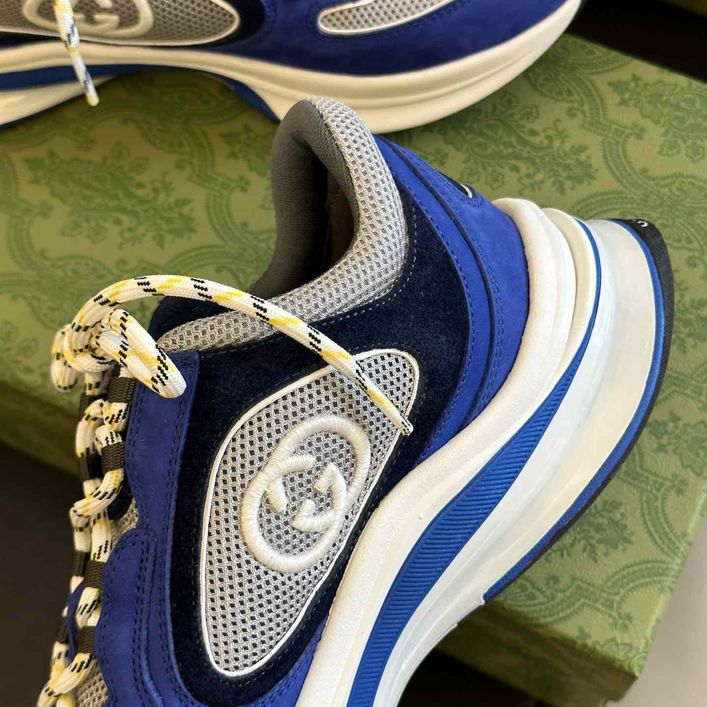 Gucci Run Sneaker - EUR FASHION