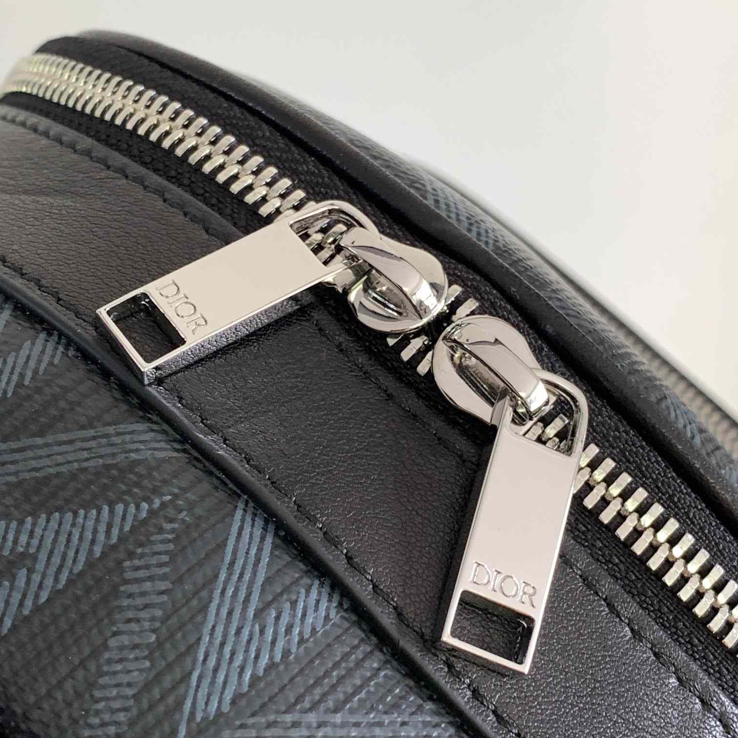 Dior Mini Rider Sling Bag - EUR FASHION