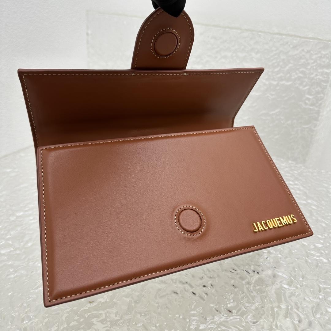 Jacquemus Le Grand Bambino - Light Brown - EUR FASHION