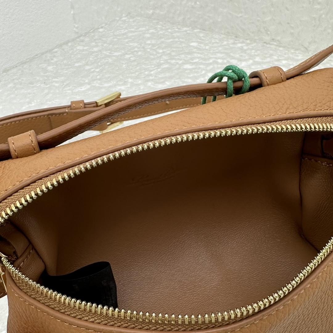 Loro Piana Extra pocket L16 Belt Bag  (16×6×10cm) - EUR FASHION