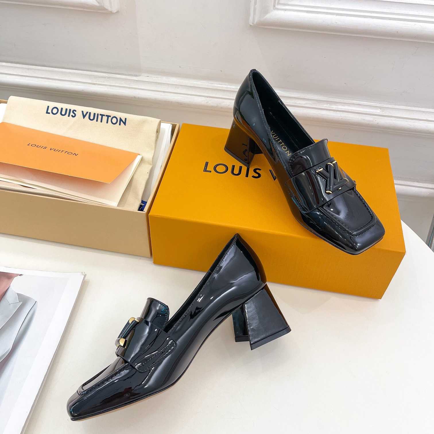 Louis Vuitton Shake Loafer   1ABTL2 - EUR FASHION
