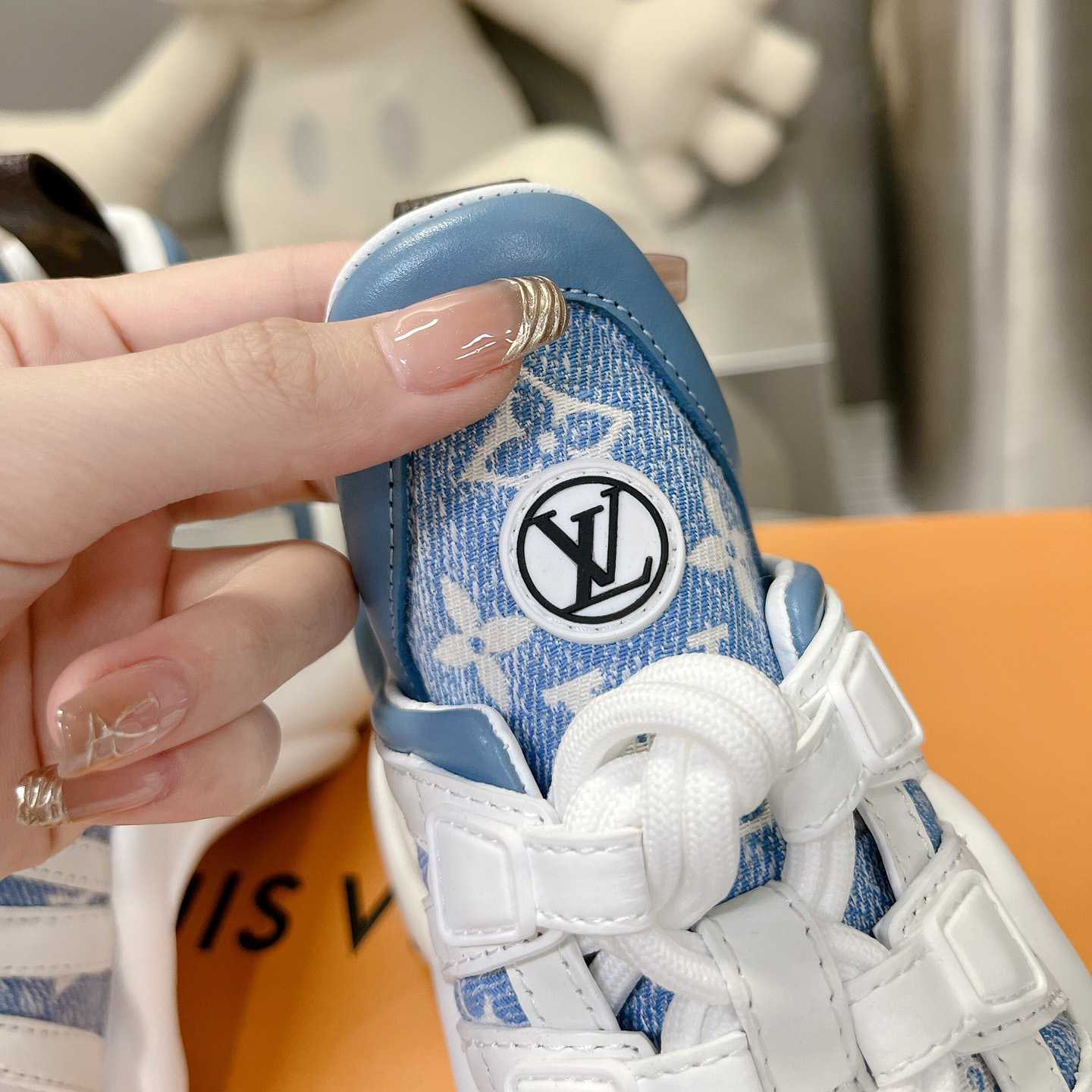 Louis Vuitton LV Archlight Sneaker     1AB30T - EUR FASHION