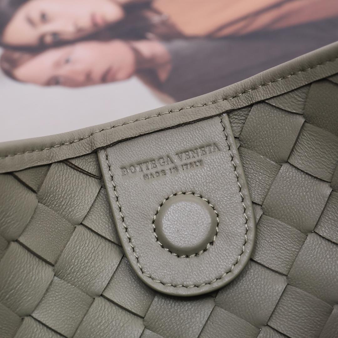 Bottega Veneta Sardine - EUR FASHION