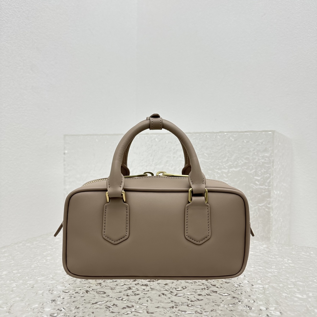 Miu Miu Arcadie Leather Bag - EUR FASHION