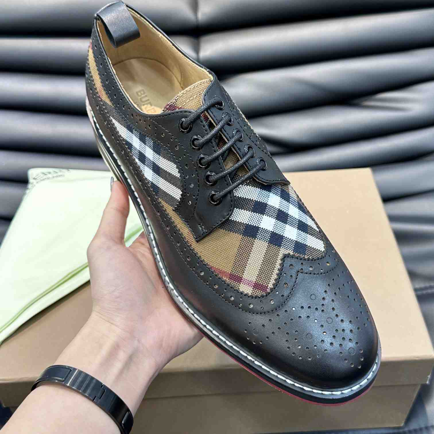 Burberry Vintage Check Paneled Derby Shoes - EUR FASHION