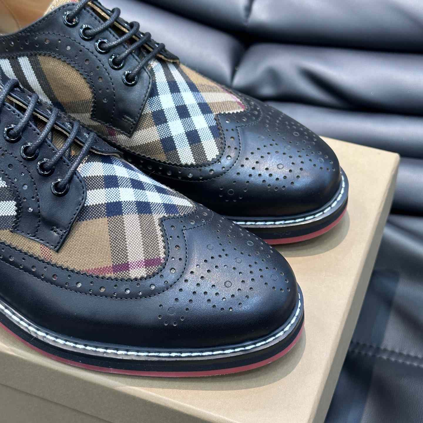 Burberry Vintage Check Paneled Derby Shoes - EUR FASHION