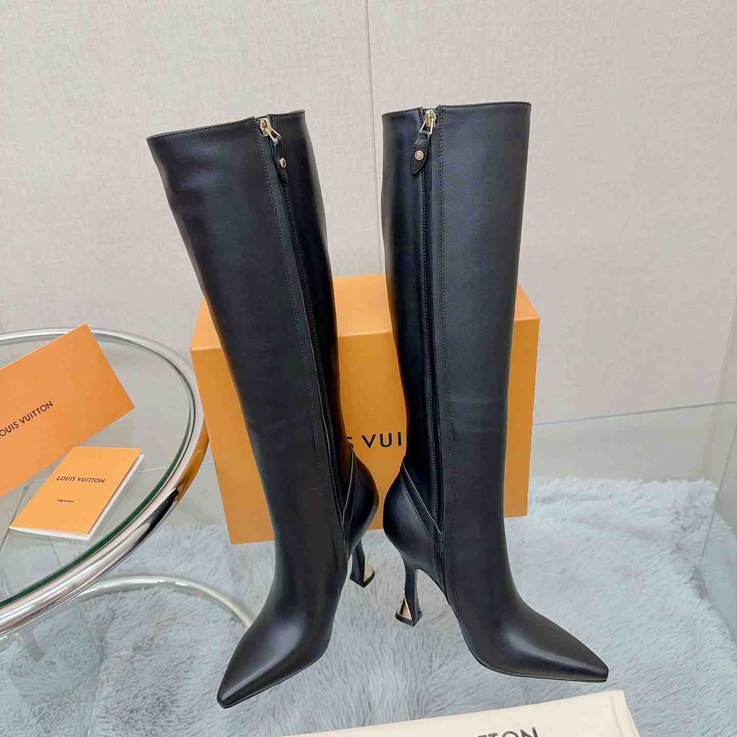 Louis Vuitton Sparkle High Boot - EUR FASHION
