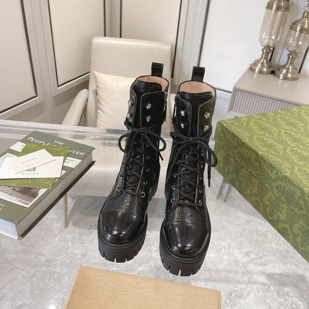 Gucci Women's GG Matelasse Lace-up Boot - EUR FASHION