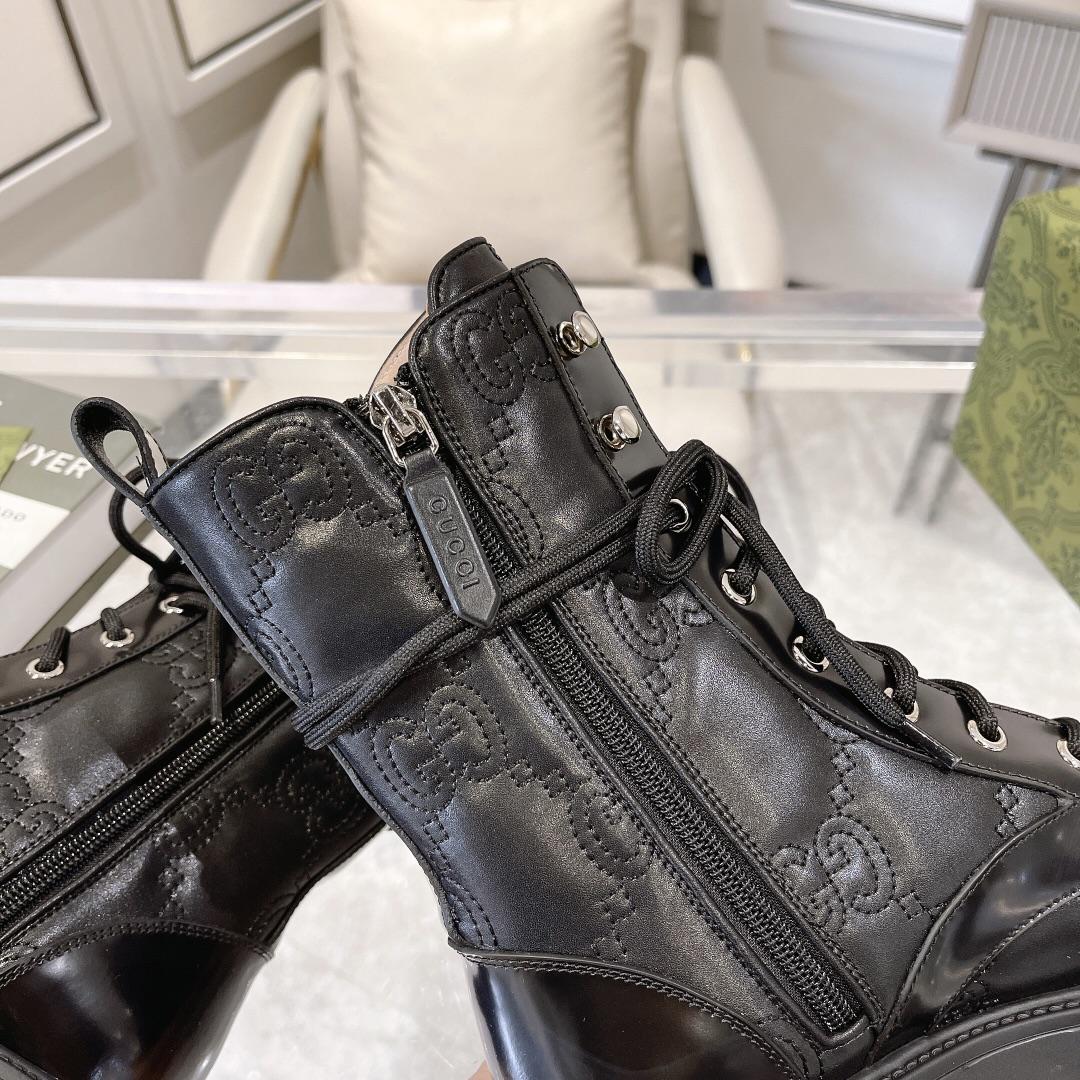 Gucci Women's GG Matelasse Lace-up Boot - EUR FASHION
