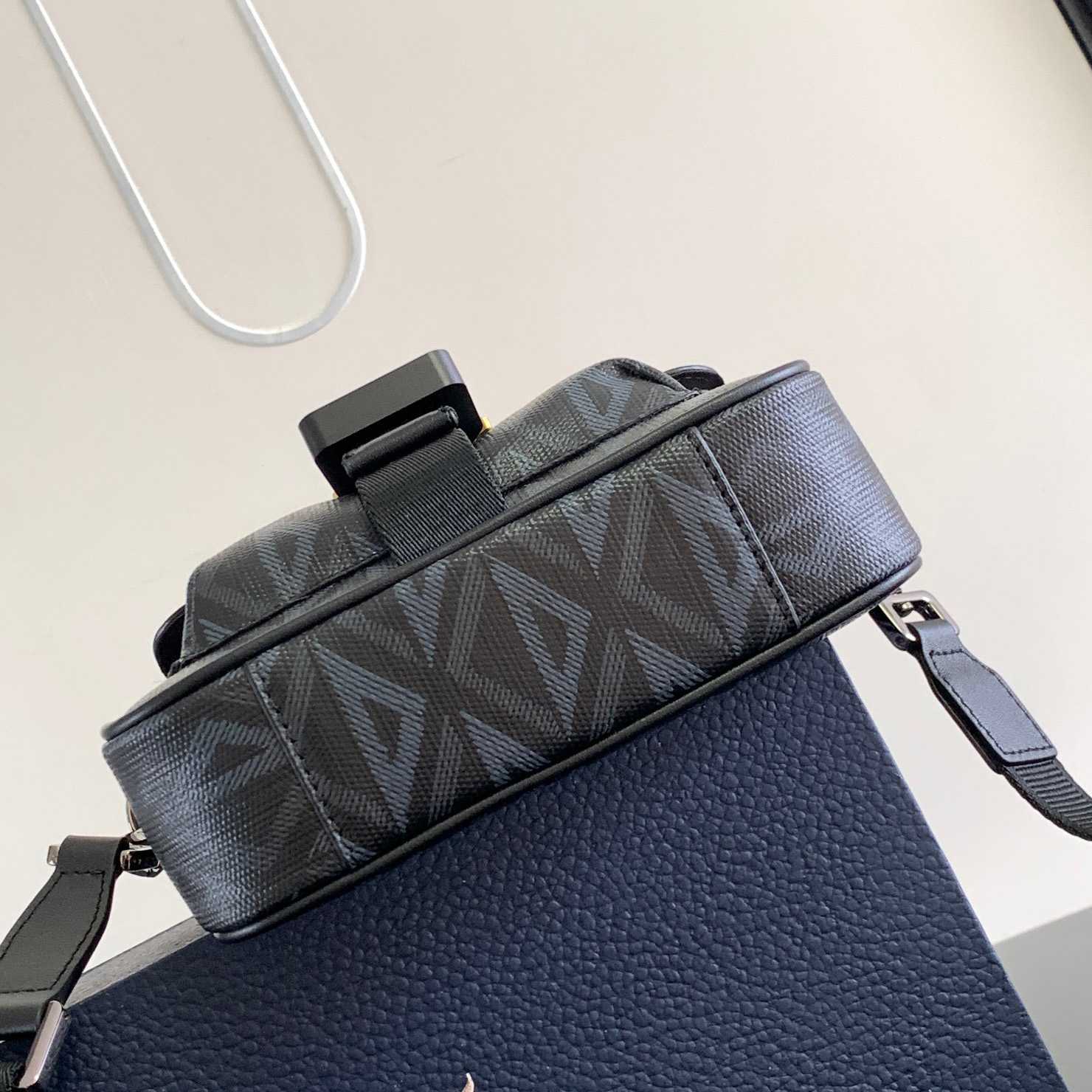 Dior Mini Dior Hit The Road Bag - EUR FASHION