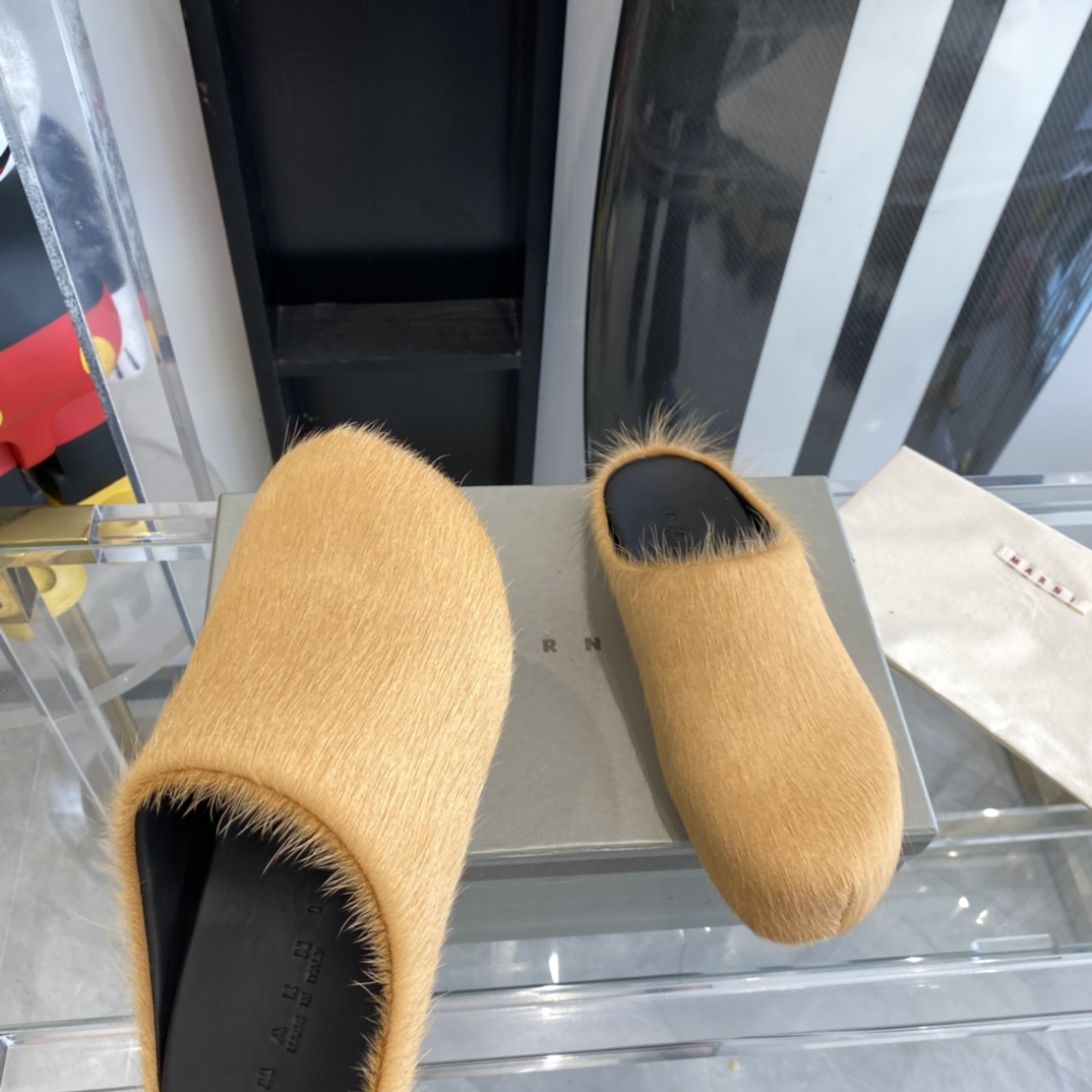 Marni Fussbett Slip-On Flat Mules - EUR FASHION