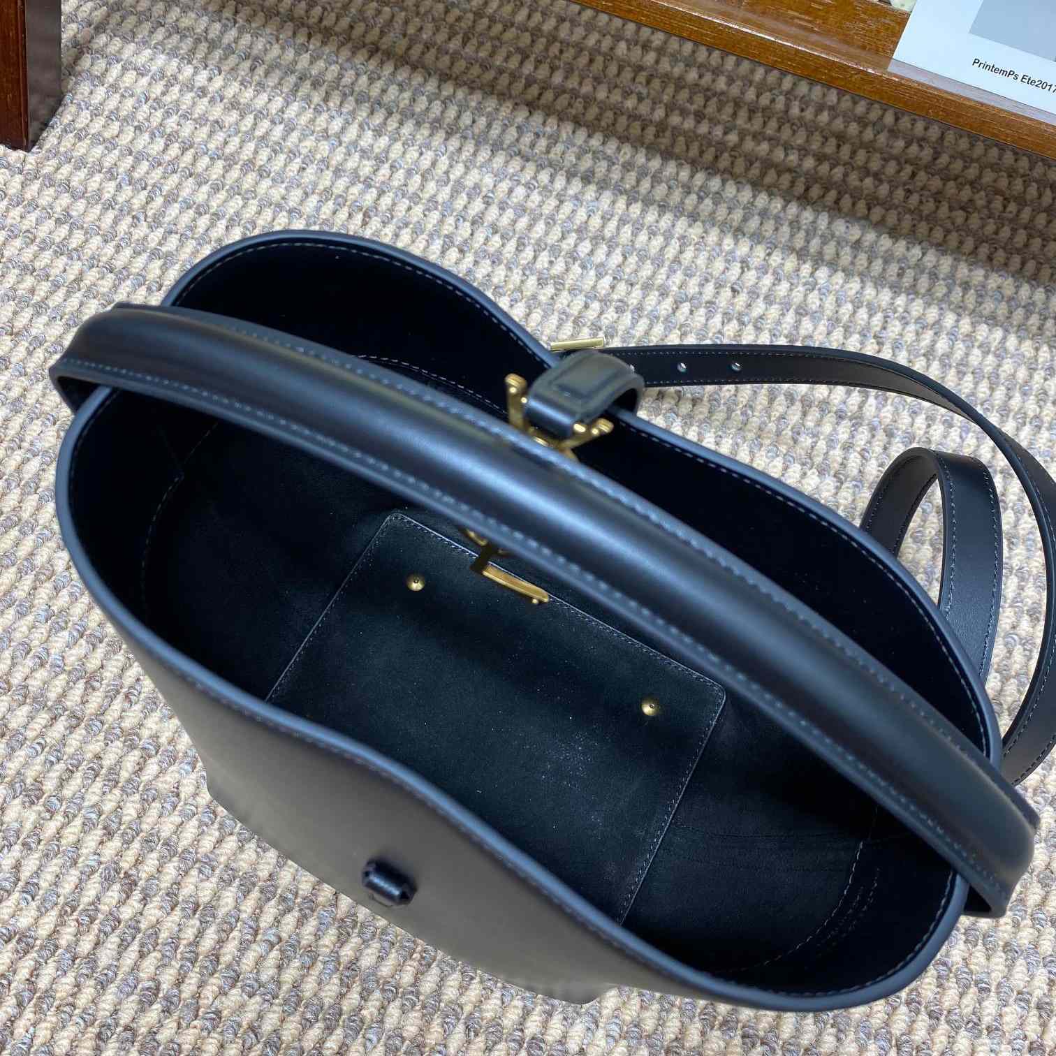 Saint Laurent Le 37 Small In Shiny Leather - EUR FASHION
