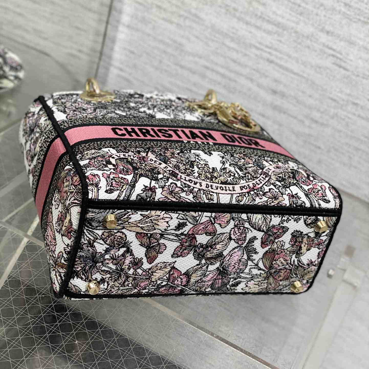 Dior Medium Lady D-lite Bag - EUR FASHION