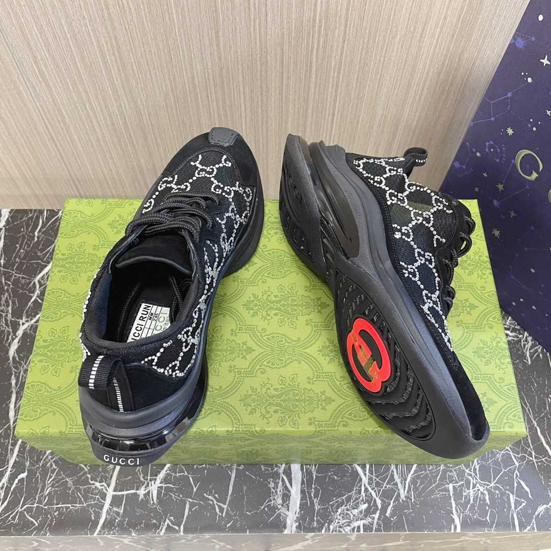 Gucci Women's Run Sneaker - EUR FASHION