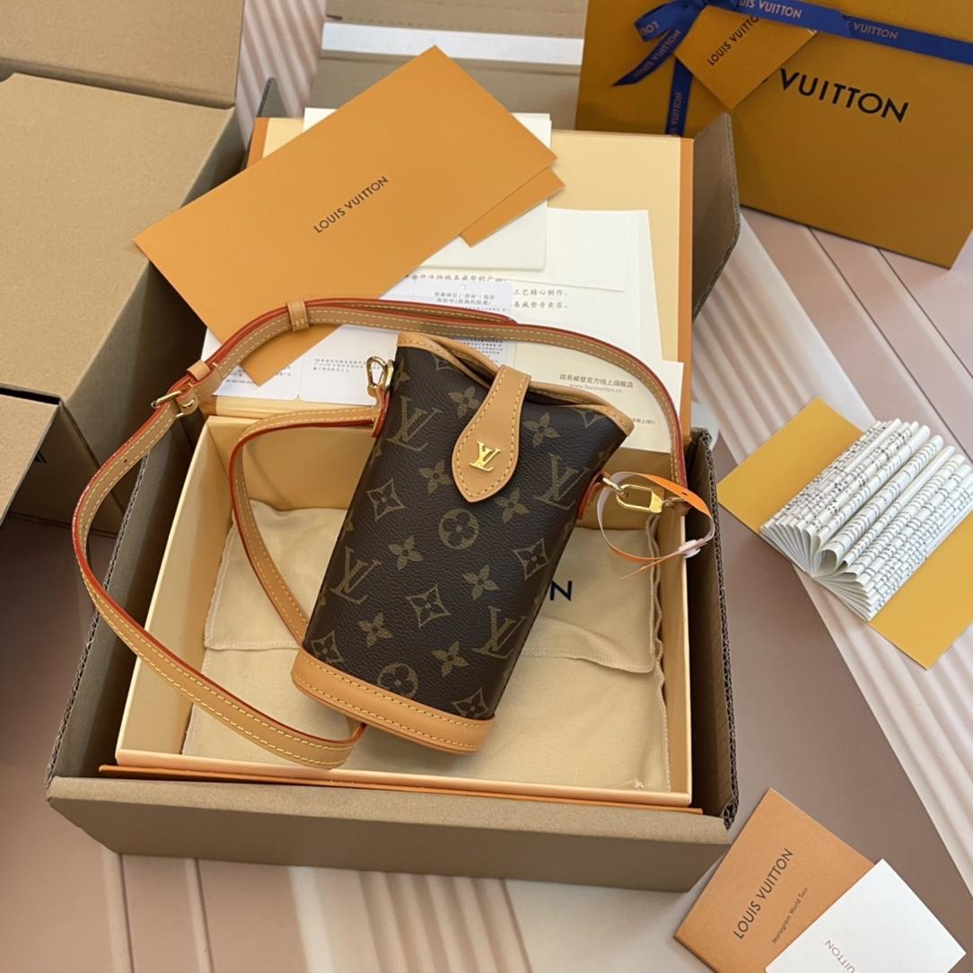 Louis Vuitton Fold Me Pouch (14.5 x 18 x 6.5 cm)  M80874 - EUR FASHION
