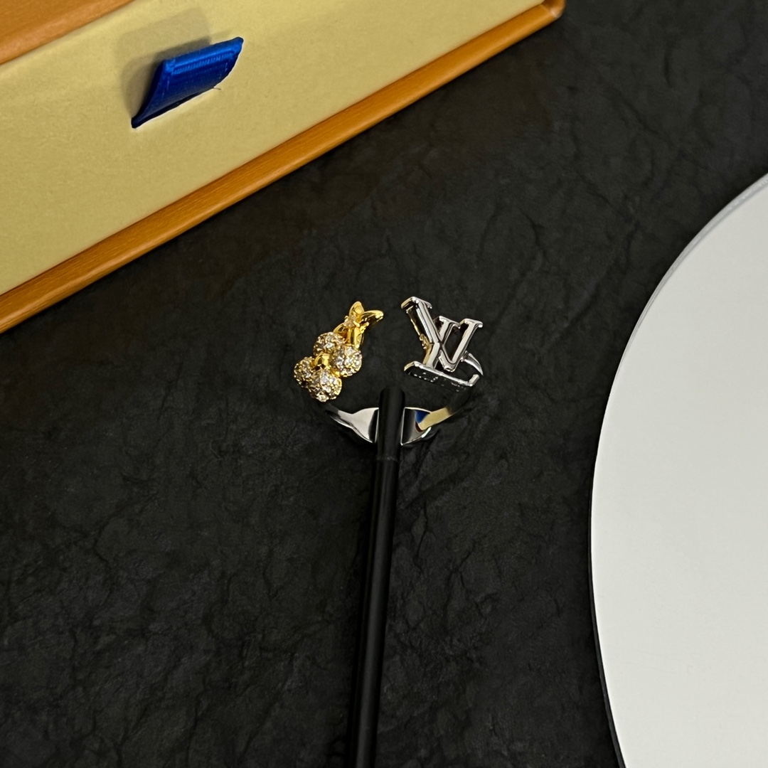 Louis Vuitto LV Gram Ring - EUR FASHION