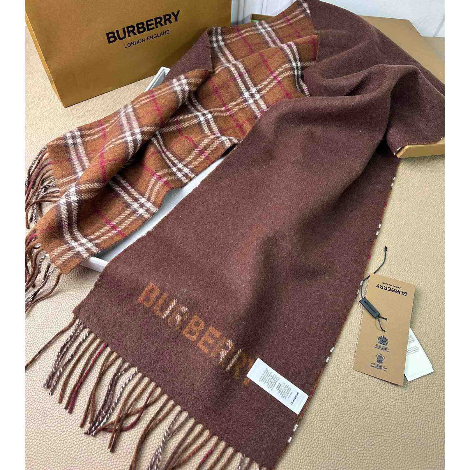 Burberry Reversible Check Cashmere Scarf - EUR FASHION
