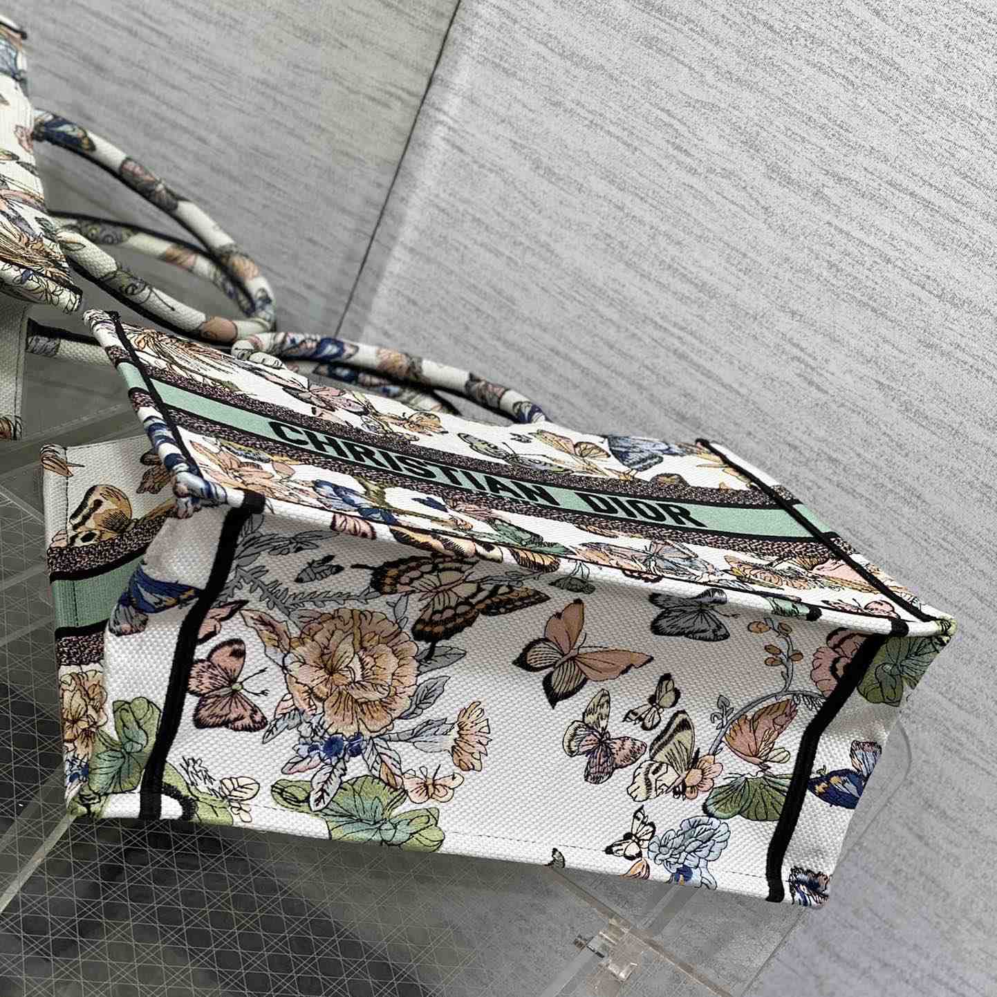 Dior Medium Dior Book Tote - EUR FASHION