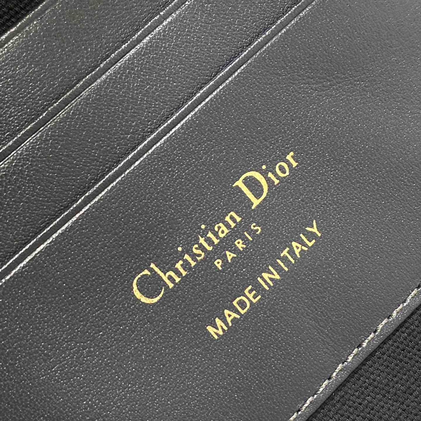 Dior 30 Montaigne Dior Amber Mini Bucket Bag - EUR FASHION