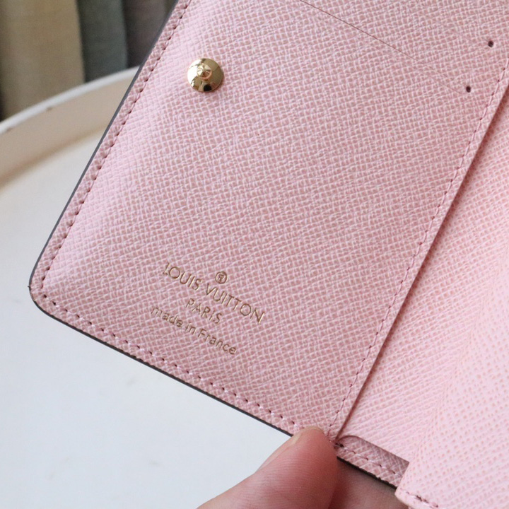 Louis Vuitton Lou Wallet  M82378 - EUR FASHION