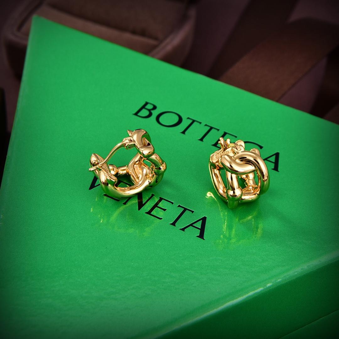 Bottega Veneta Chain Hoop Earrings - EUR FASHION