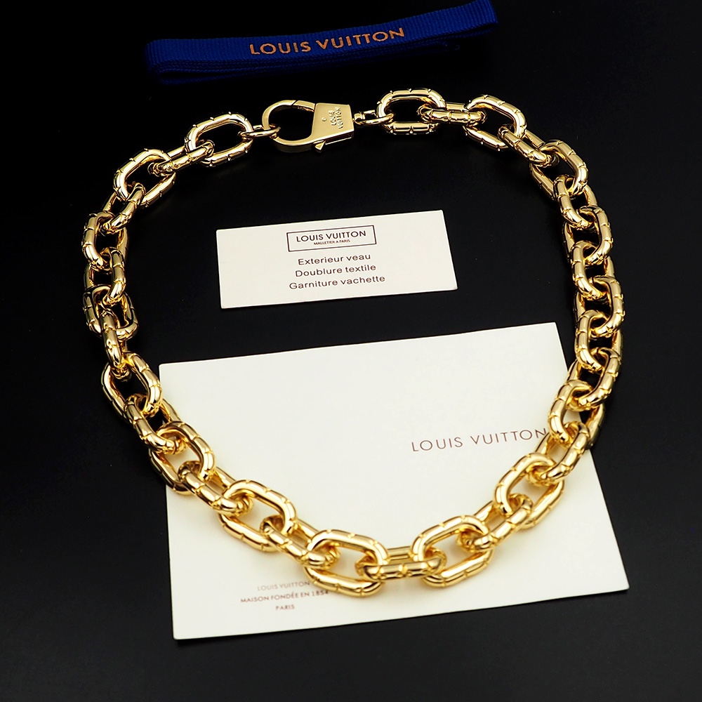 Louis Vuitto LV Crown Necklace   M01280 - EUR FASHION