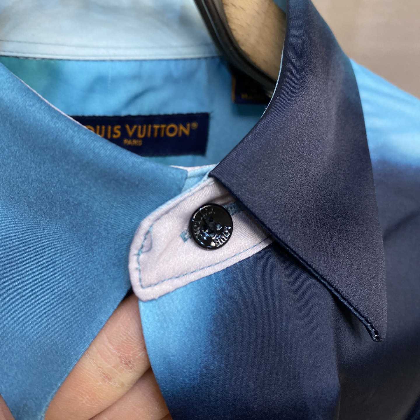Louis Vuitton Printed Silk Blend Shirt - EUR FASHION