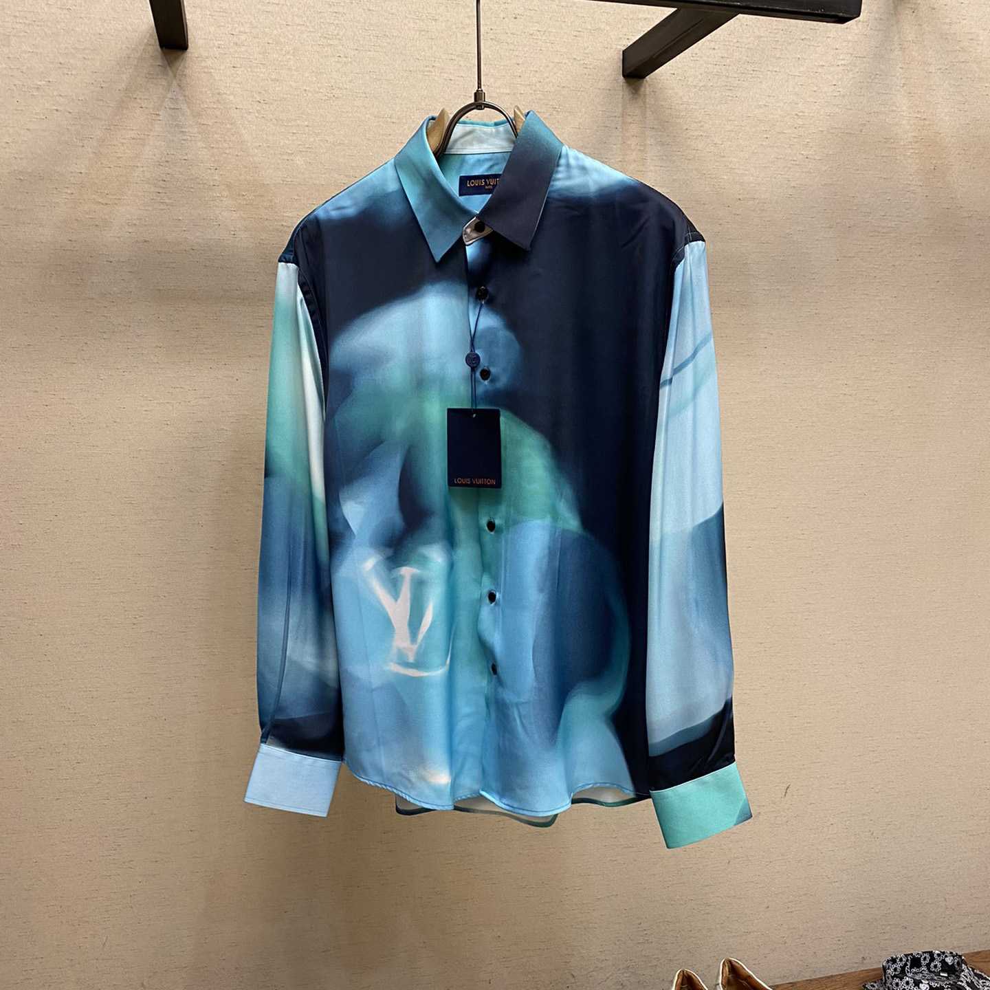 Louis Vuitton Printed Silk Blend Shirt - EUR FASHION