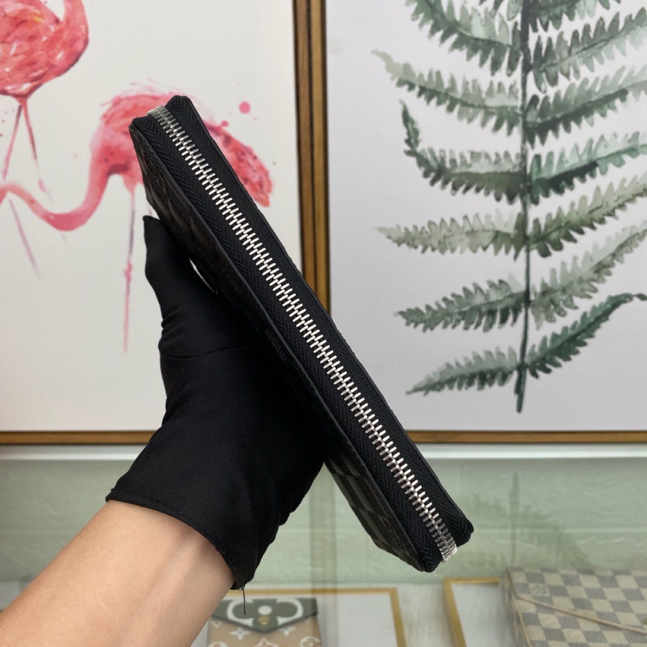 Louis Vuitton Zippy Vertical - EUR FASHION