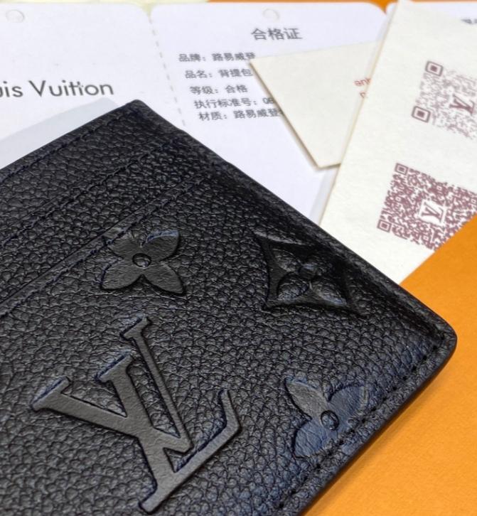 LV Charms Card Holder 10.2 x 7.3 x 0.3cm - EUR FASHION