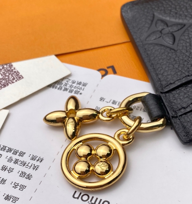LV Charms Card Holder 10.2 x 7.3 x 0.3cm - EUR FASHION