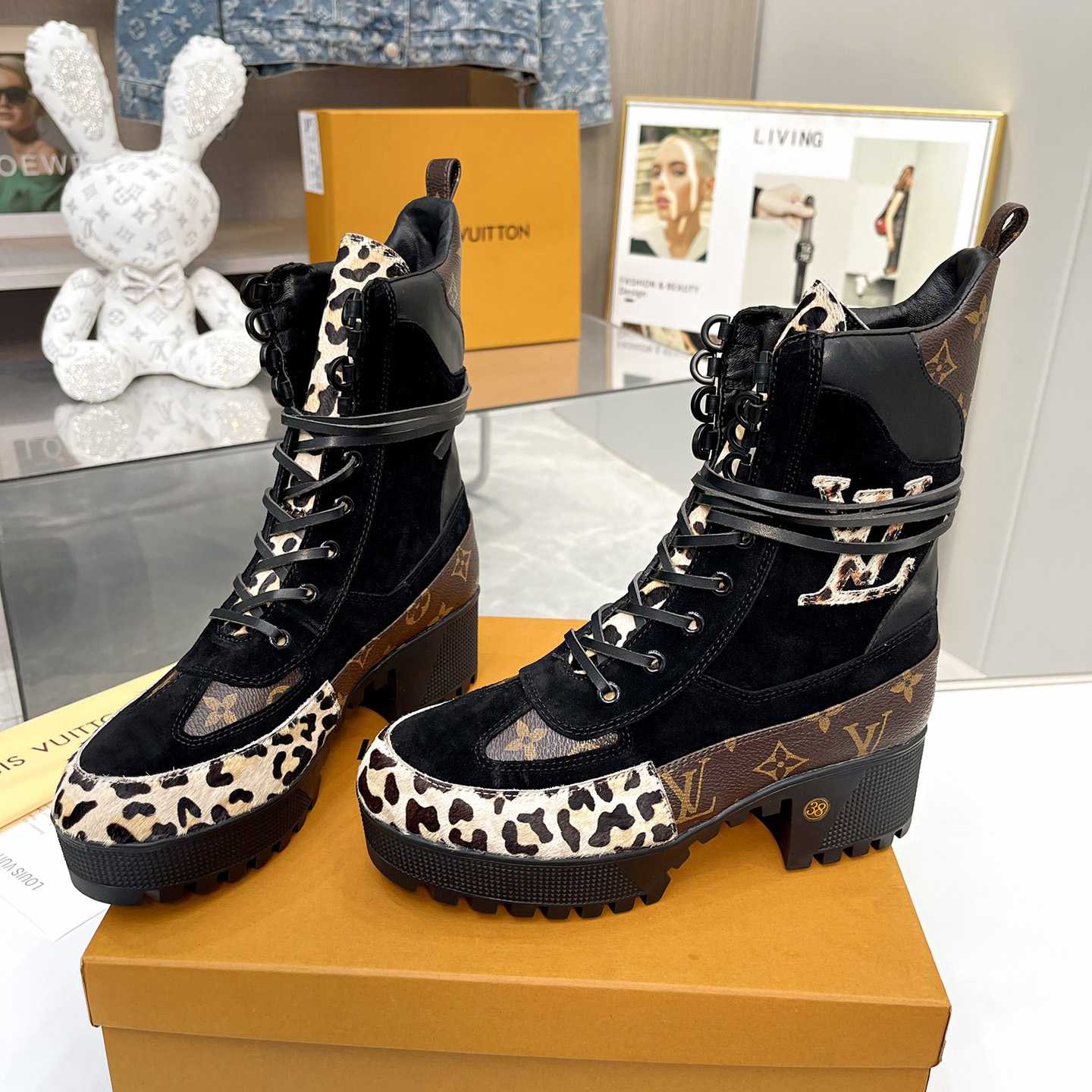 Louis Vuitton Laureate Platform Desert Boot - EUR FASHION