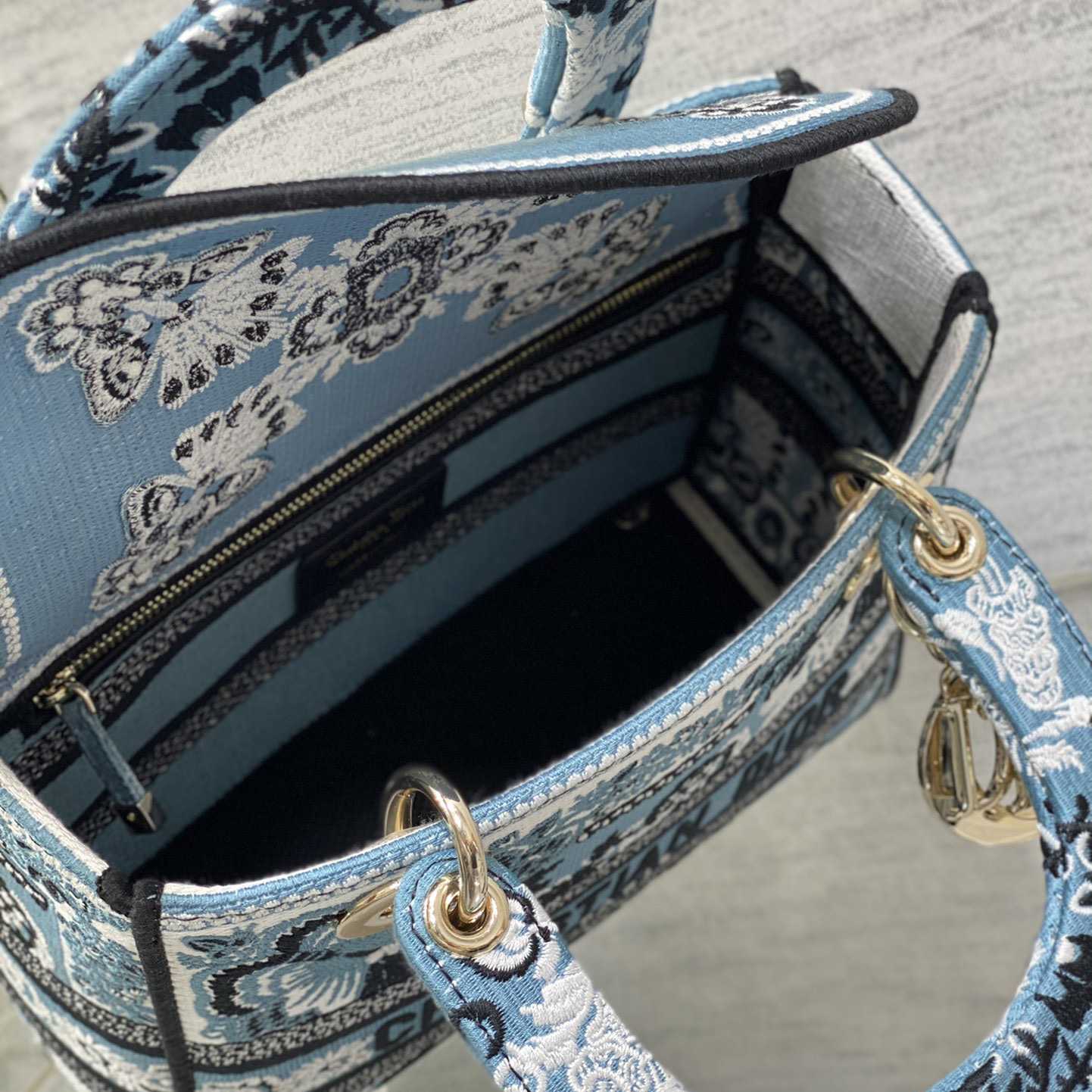 Dior Medium Lady D-Lite Bag - EUR FASHION