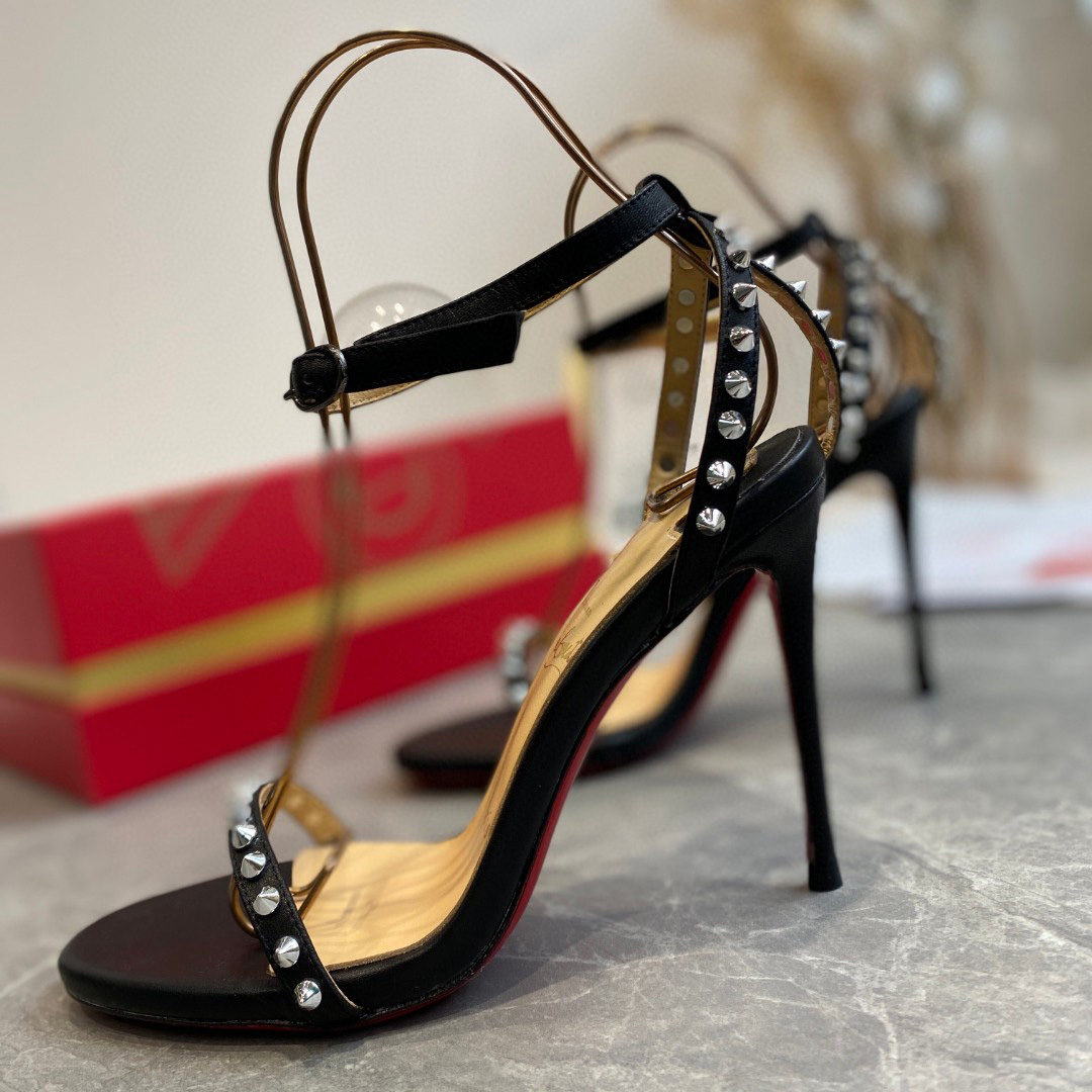 Christian Louboutin Sandals - EUR FASHION