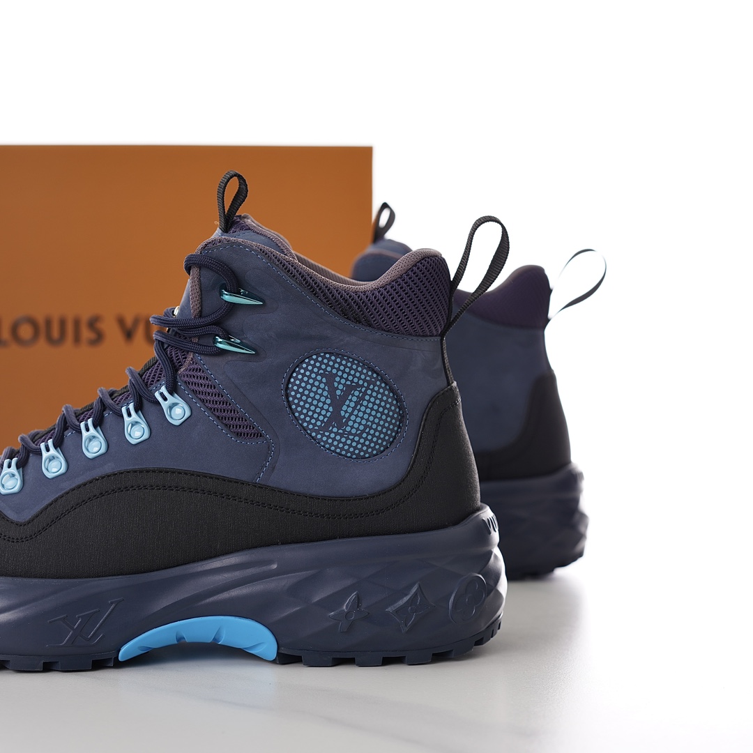 Louis Vuitton LV Discovery Ankle Boot   - EUR FASHION