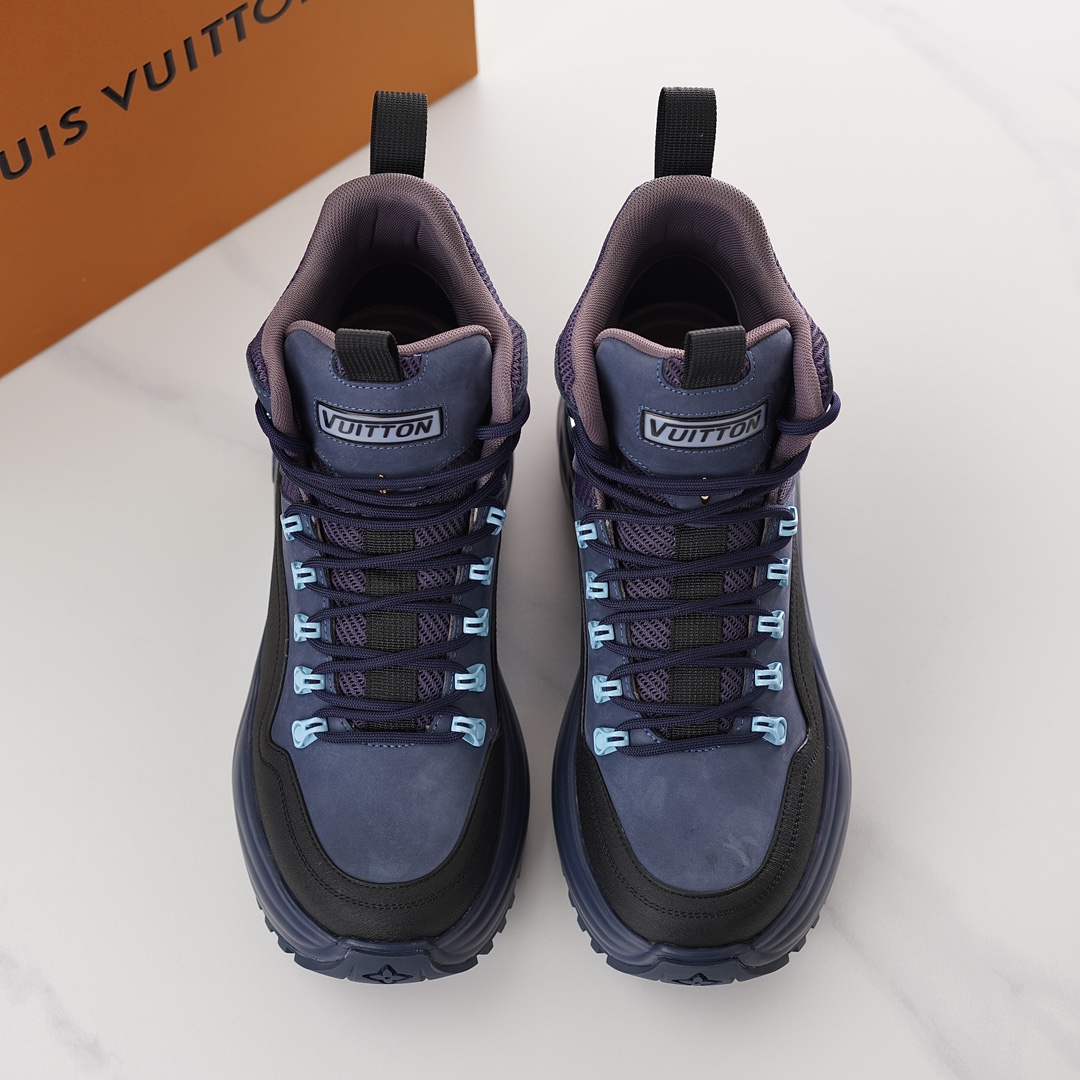 Louis Vuitton LV Discovery Ankle Boot   - EUR FASHION